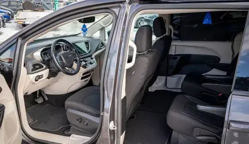 CHRYSLER Pacifica 