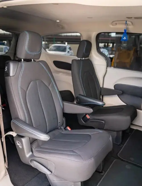 CHRYSLER Pacifica 