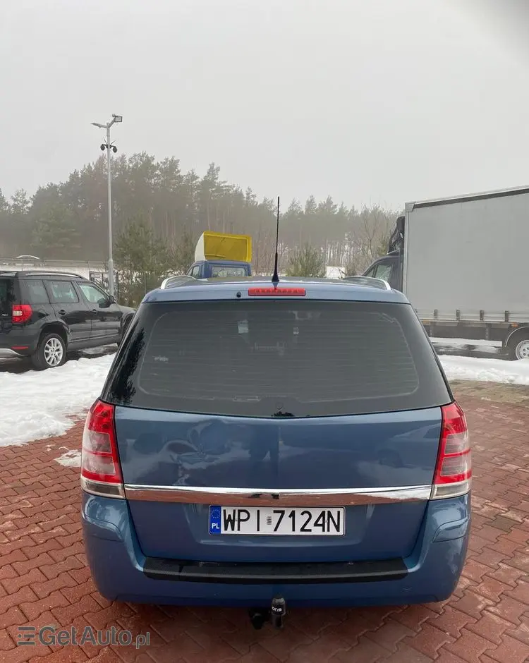 OPEL Zafira 2.2 Automatik Edition
