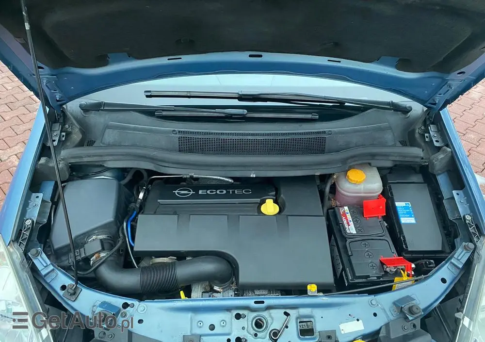 OPEL Zafira 2.2 Automatik Edition