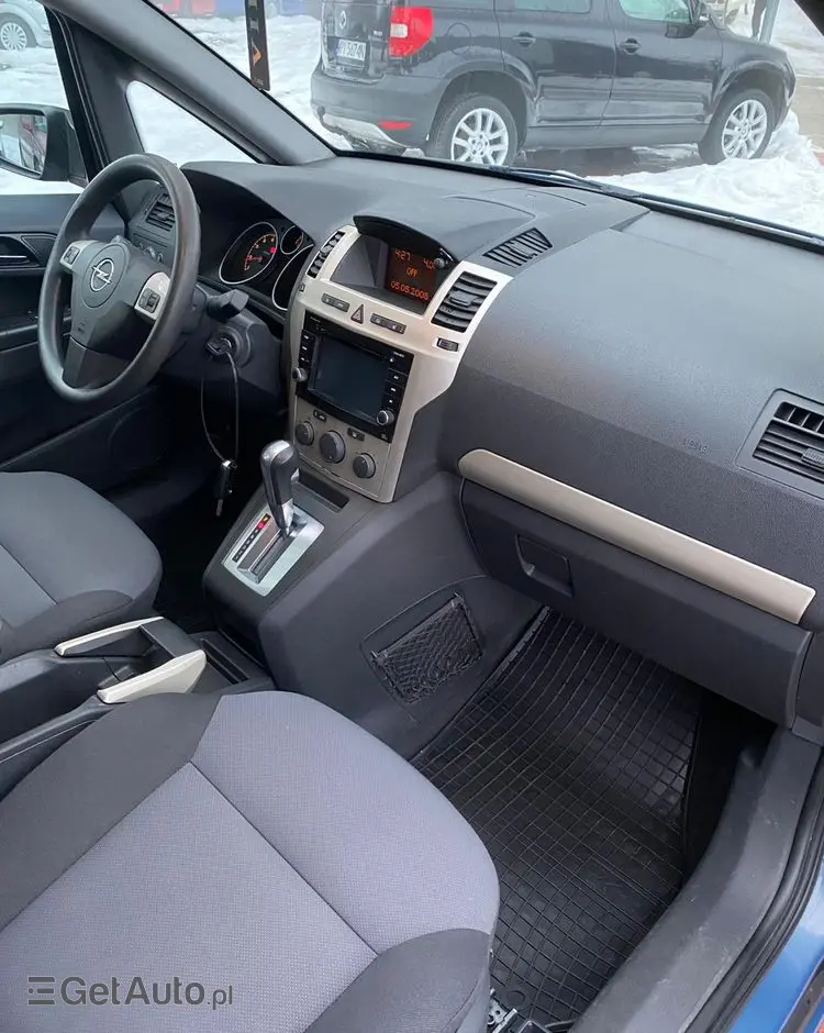 OPEL Zafira 2.2 Automatik Edition