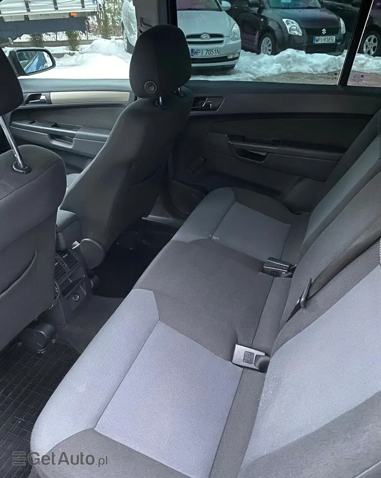 OPEL Zafira 2.2 Automatik Edition