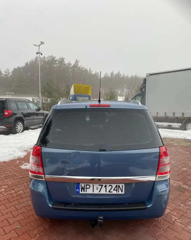 OPEL Zafira 2.2 Automatik Edition