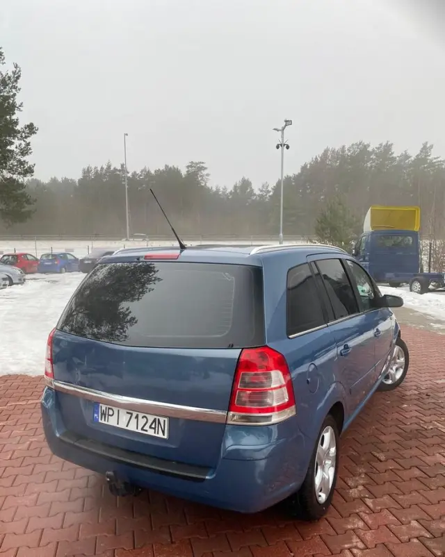 OPEL Zafira 2.2 Automatik Edition