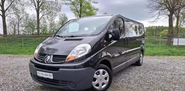 RENAULT Trafic 