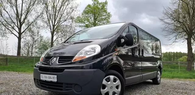 RENAULT Trafic 