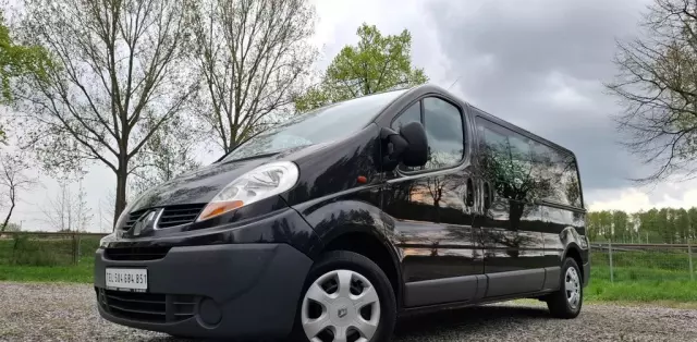 RENAULT Trafic 