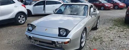 PORSCHE 944 