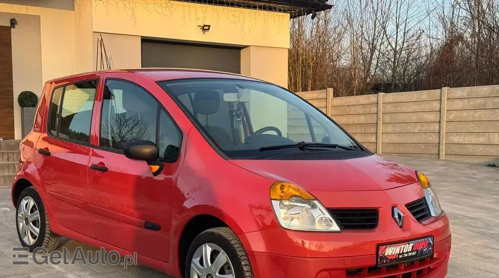 RENAULT Modus 