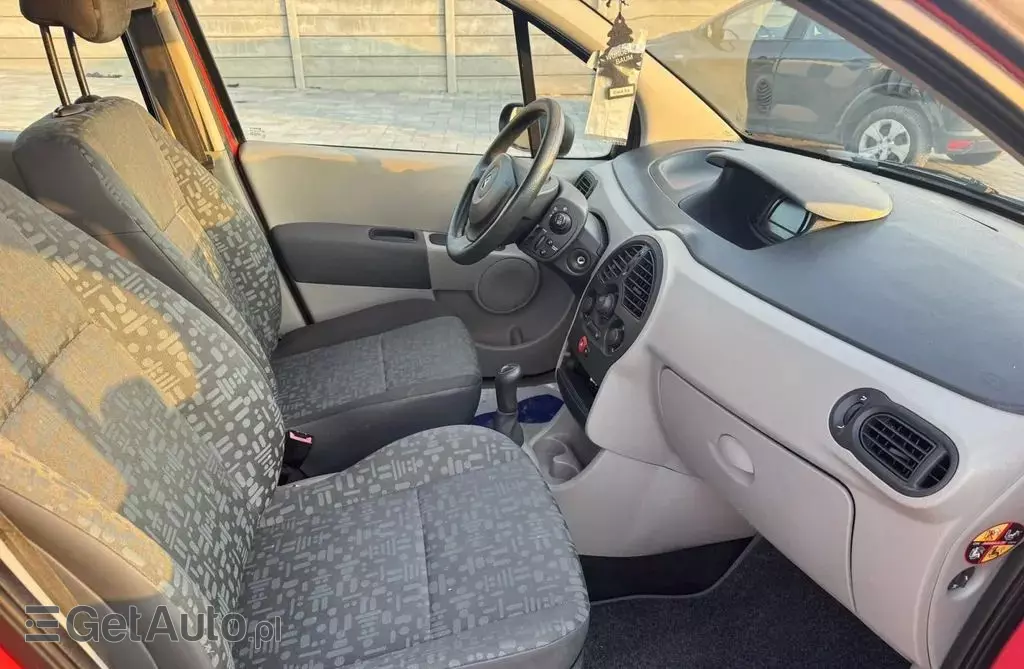 RENAULT Modus 