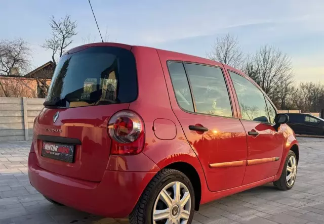 RENAULT Modus 