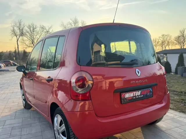 RENAULT Modus 