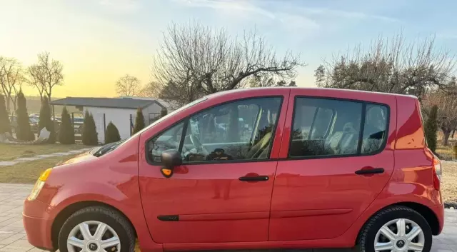 RENAULT Modus 