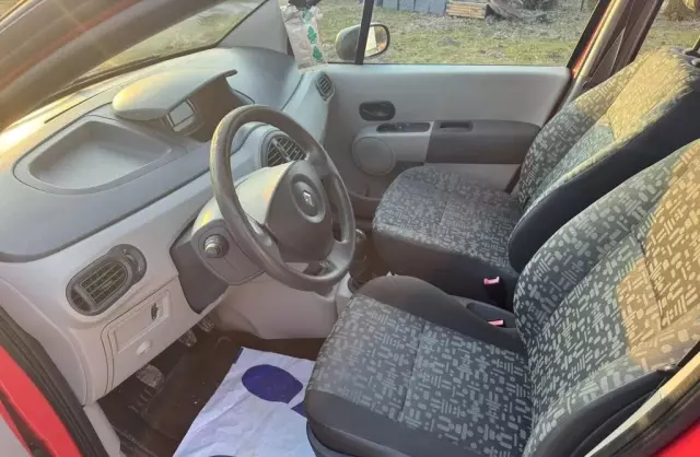 RENAULT Modus 