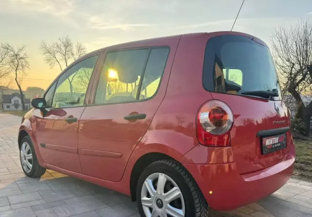 RENAULT Modus 