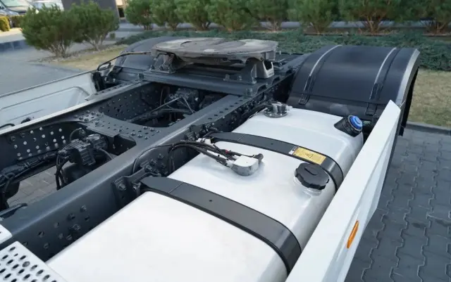 MERCEDES-BENZ ACTROS 1846 / STREAM SPACE / EURO 6 