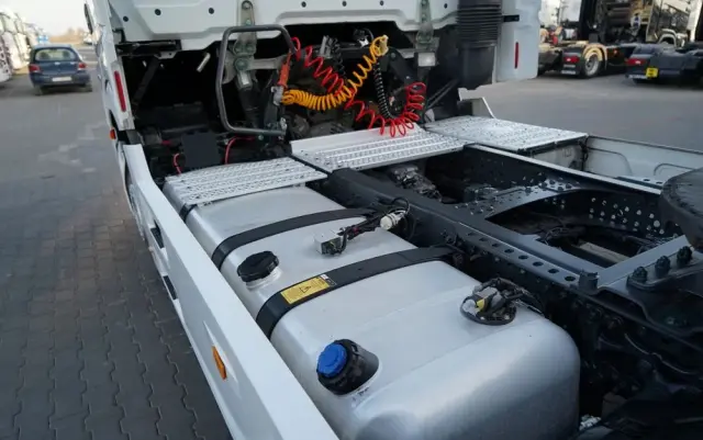 MERCEDES-BENZ ACTROS 1846 / STREAM SPACE / EURO 6 