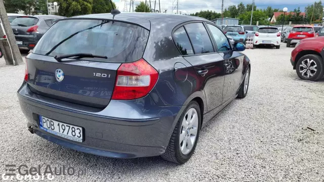 BMW Seria 1 120i