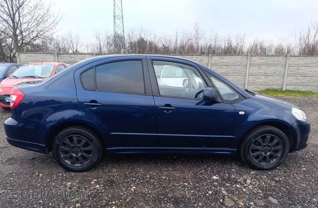 SUZUKI SX4 