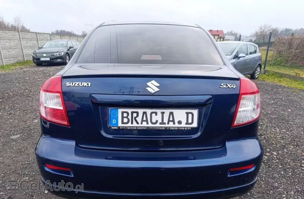 SUZUKI SX4 