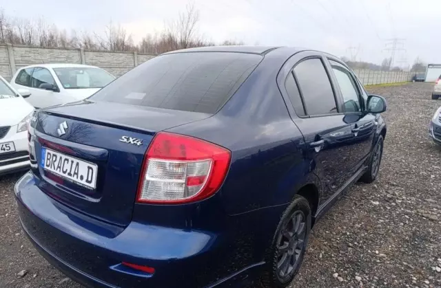 SUZUKI SX4 