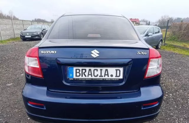 SUZUKI SX4 