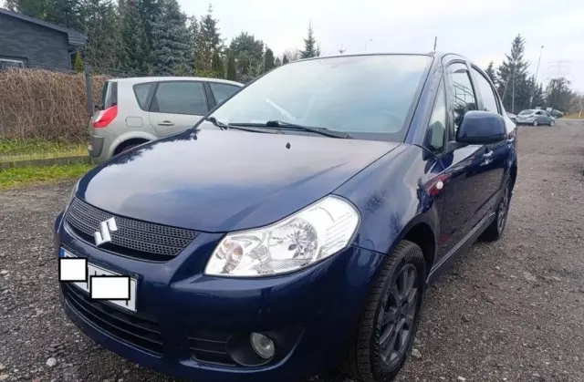 SUZUKI SX4 