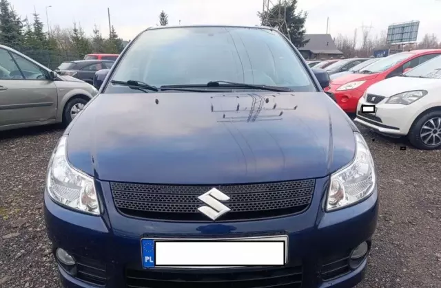 SUZUKI SX4 