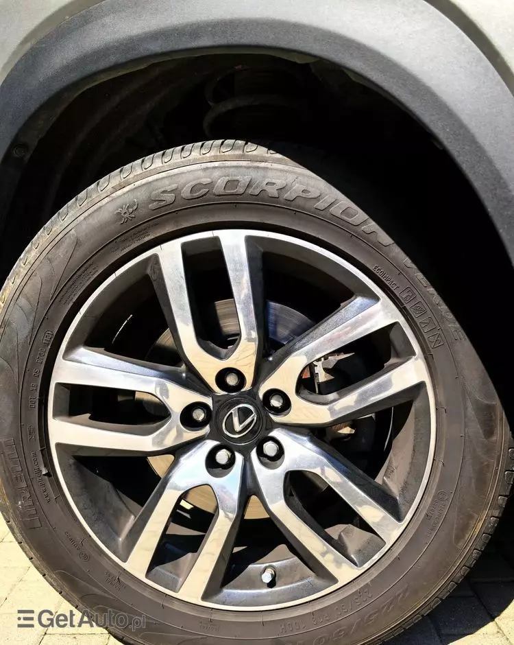 LEXUS NX 300h Comfort AWD