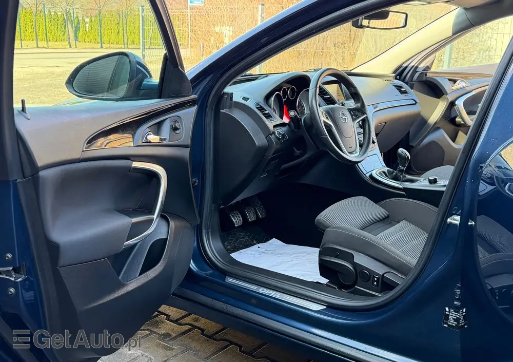 OPEL Insignia 2.8 Turbo 4x4 Cosmo