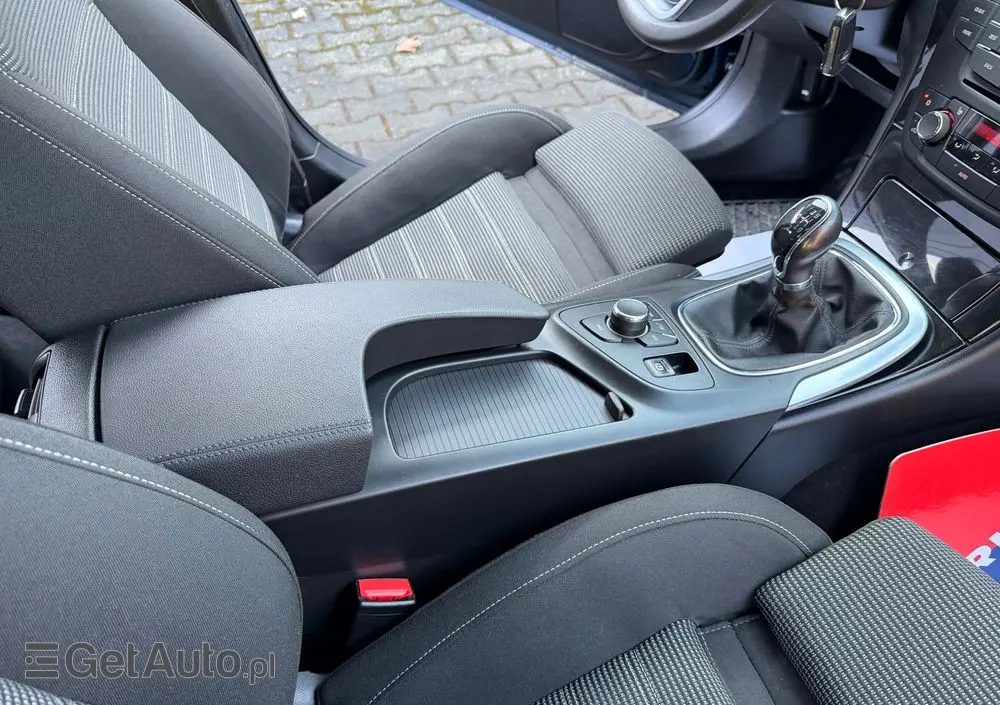 OPEL Insignia 2.8 Turbo 4x4 Cosmo