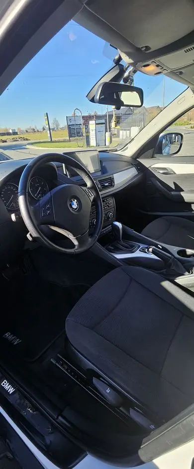 BMW X1 XDrive18d
