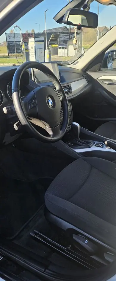 BMW X1 XDrive18d