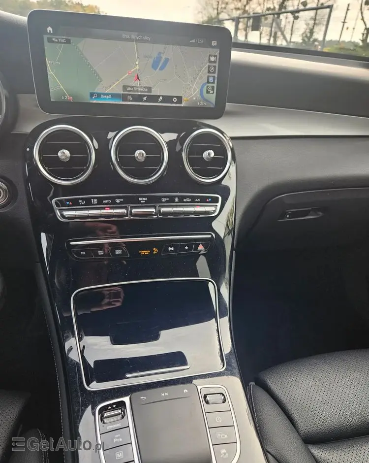 MERCEDES-BENZ GLC 220 d 4Matic 9G-TRONIC