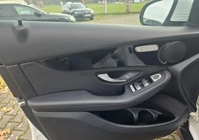 MERCEDES-BENZ GLC 220 d 4Matic 9G-TRONIC