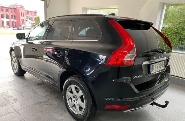 VOLVO XC 60 