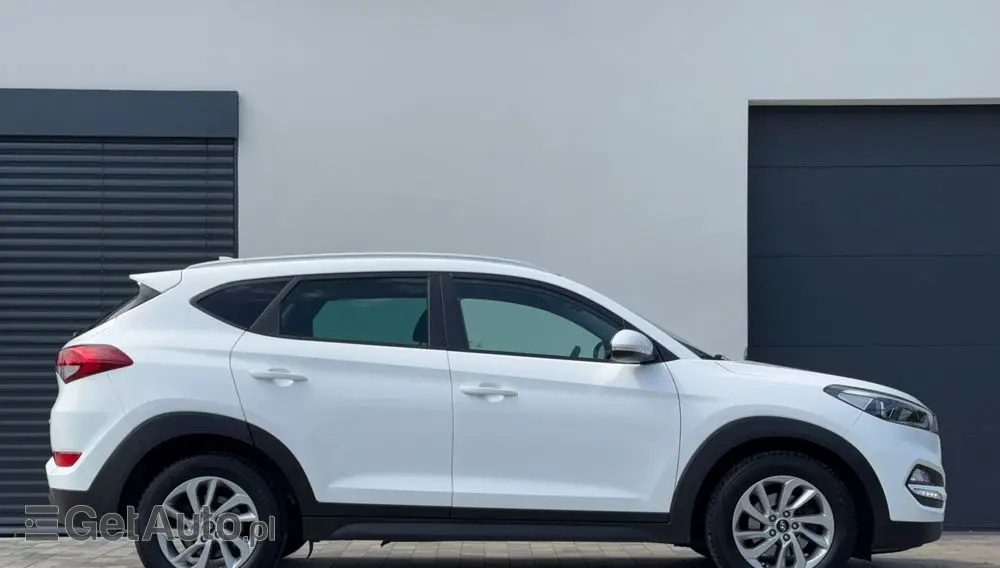 HYUNDAI Tucson 1.7 CRDI BlueDrive Comfort 2WD DCT