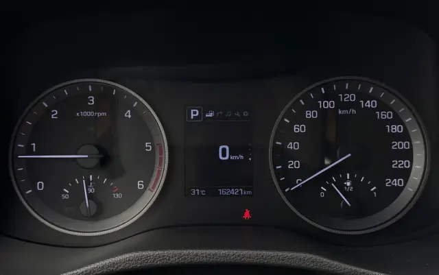 HYUNDAI Tucson 1.7 CRDI BlueDrive Comfort 2WD DCT