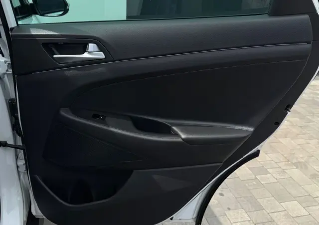 HYUNDAI Tucson 1.7 CRDI BlueDrive Comfort 2WD DCT