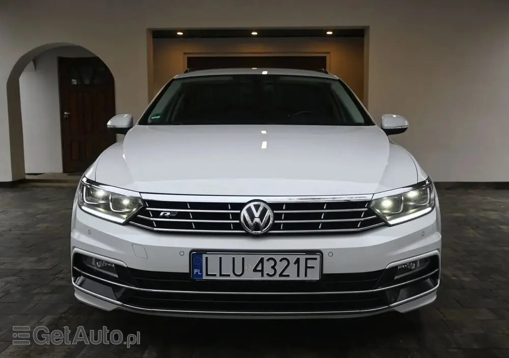 VOLKSWAGEN Passat 1.6 TDI (BlueMotion Technology) Comfortline
