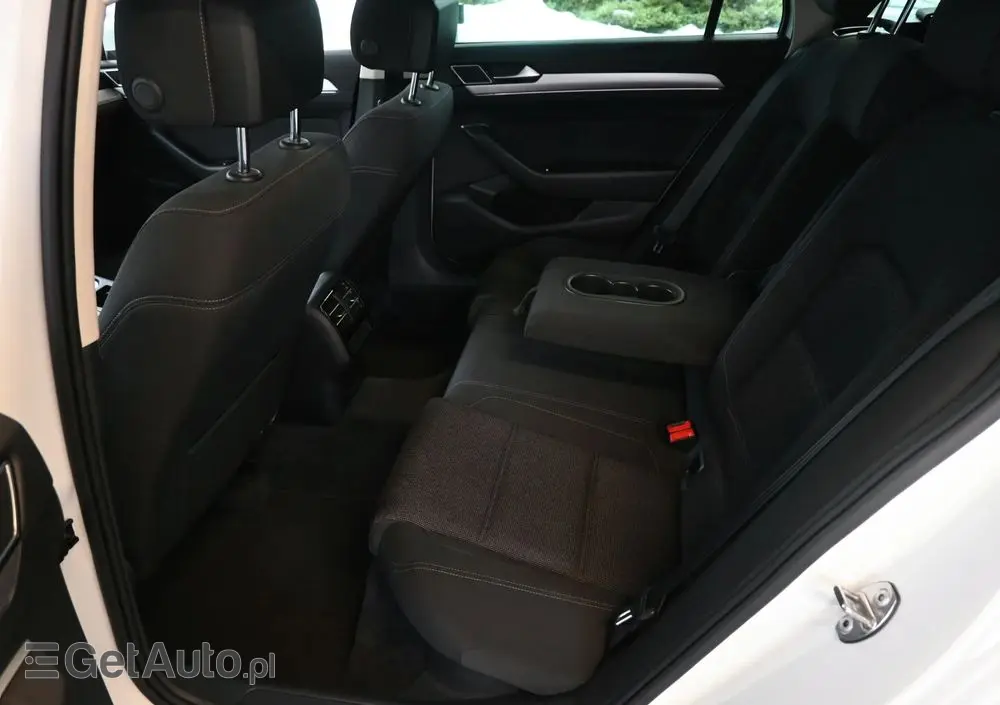 VOLKSWAGEN Passat 1.6 TDI (BlueMotion Technology) Comfortline