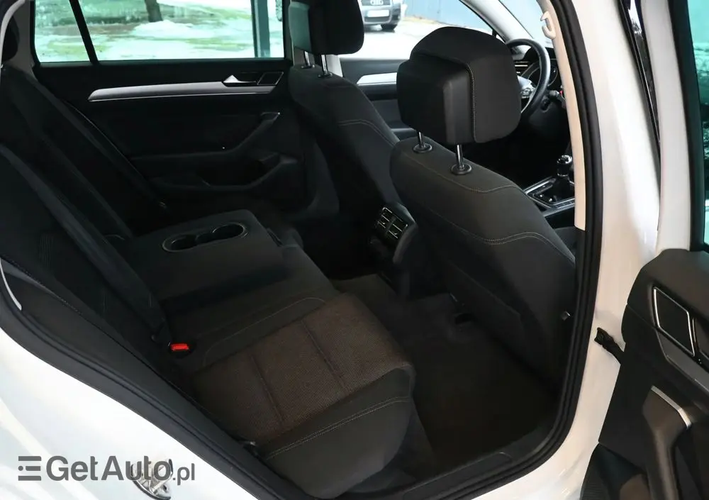 VOLKSWAGEN Passat 1.6 TDI (BlueMotion Technology) Comfortline