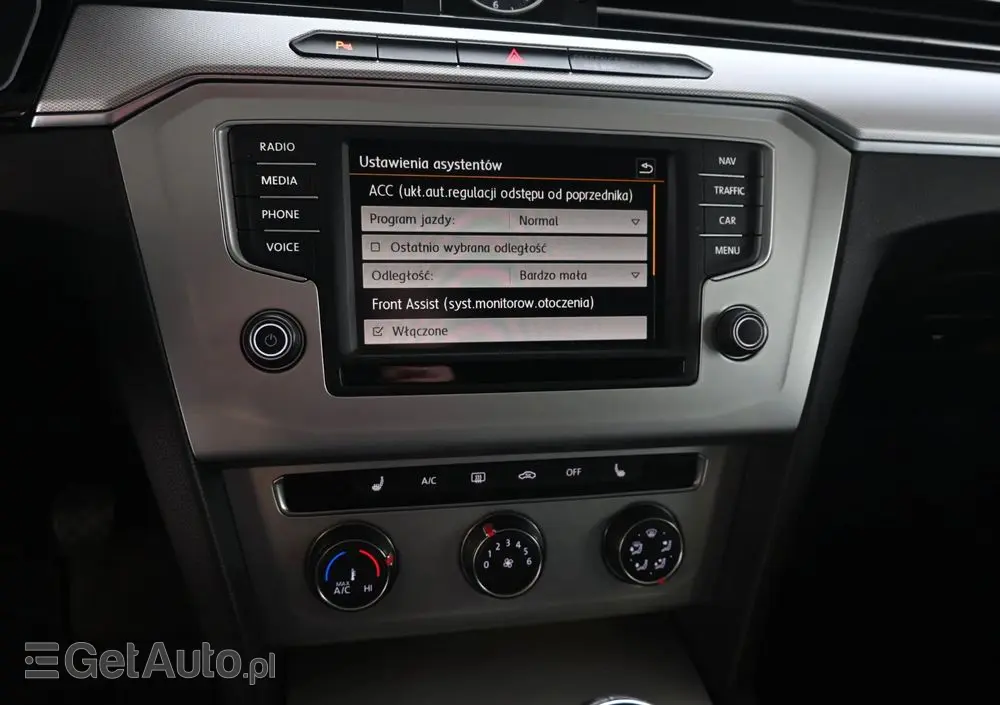 VOLKSWAGEN Passat 1.6 TDI (BlueMotion Technology) Comfortline