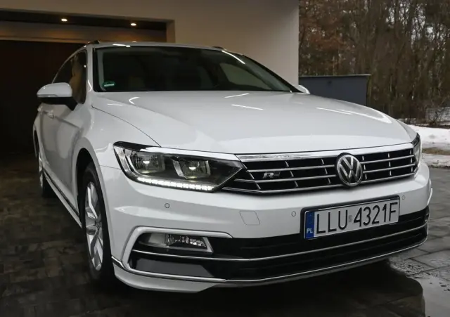 VOLKSWAGEN Passat 1.6 TDI (BlueMotion Technology) Comfortline