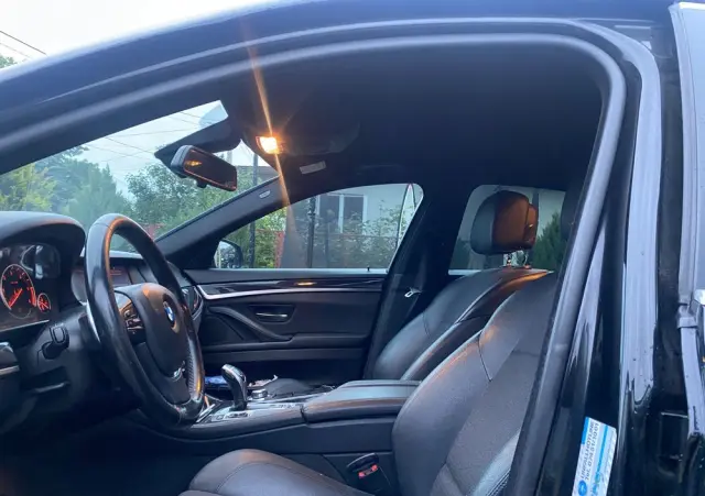 BMW Seria 5 535d Modern Line