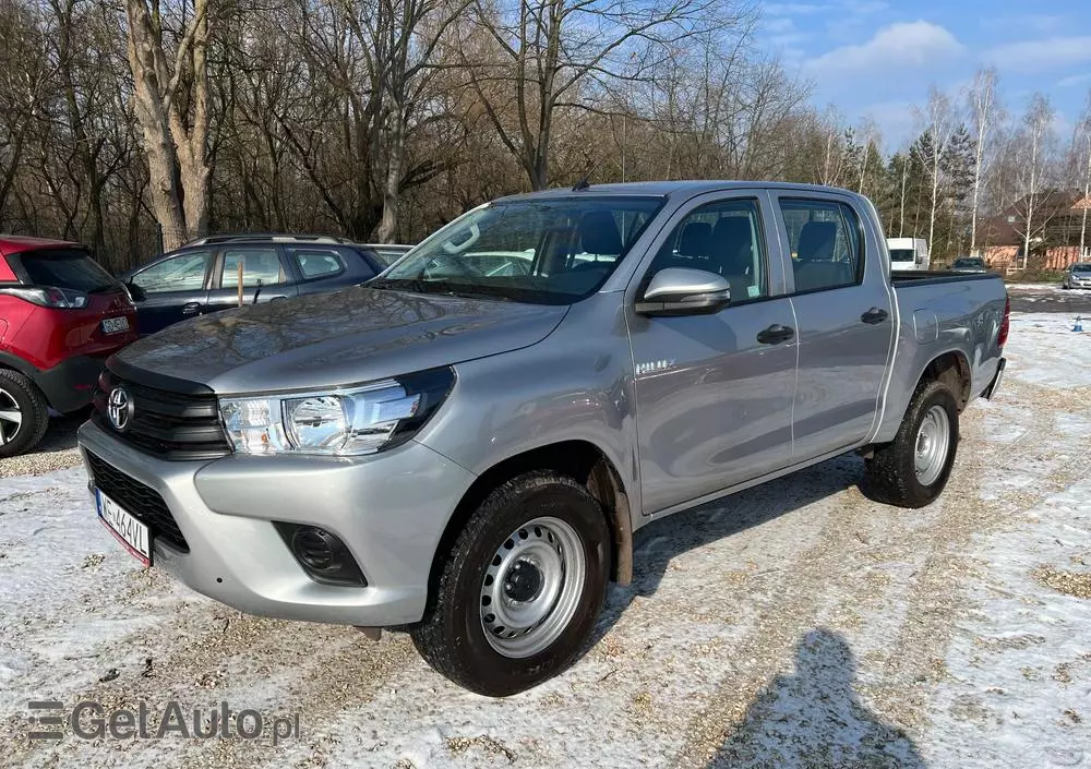 TOYOTA Hilux 2.4 D-4D Double Cab DLX 4x4