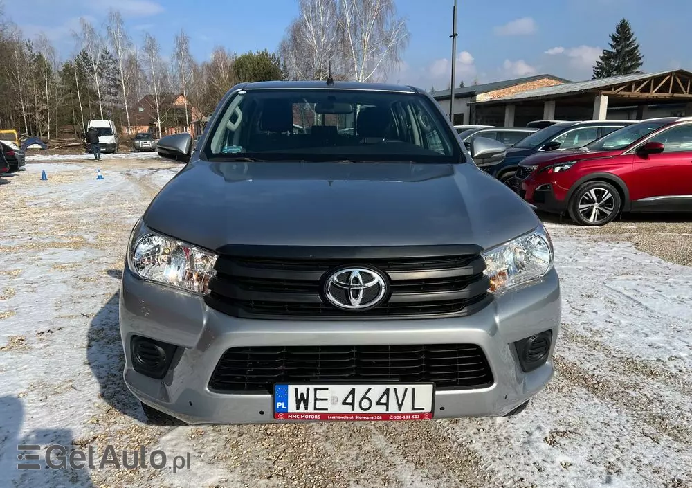 TOYOTA Hilux 2.4 D-4D Double Cab DLX 4x4