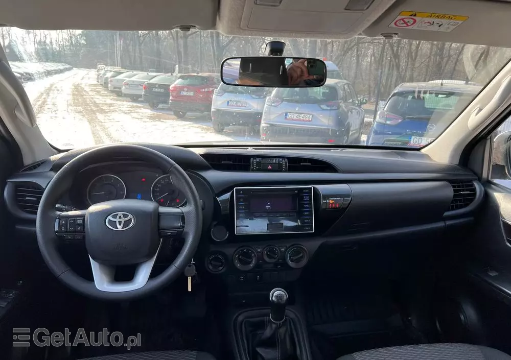 TOYOTA Hilux 2.4 D-4D Double Cab DLX 4x4