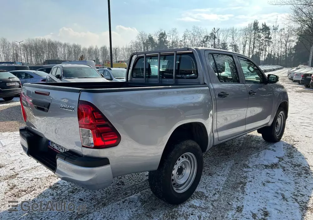 TOYOTA Hilux 2.4 D-4D Double Cab DLX 4x4