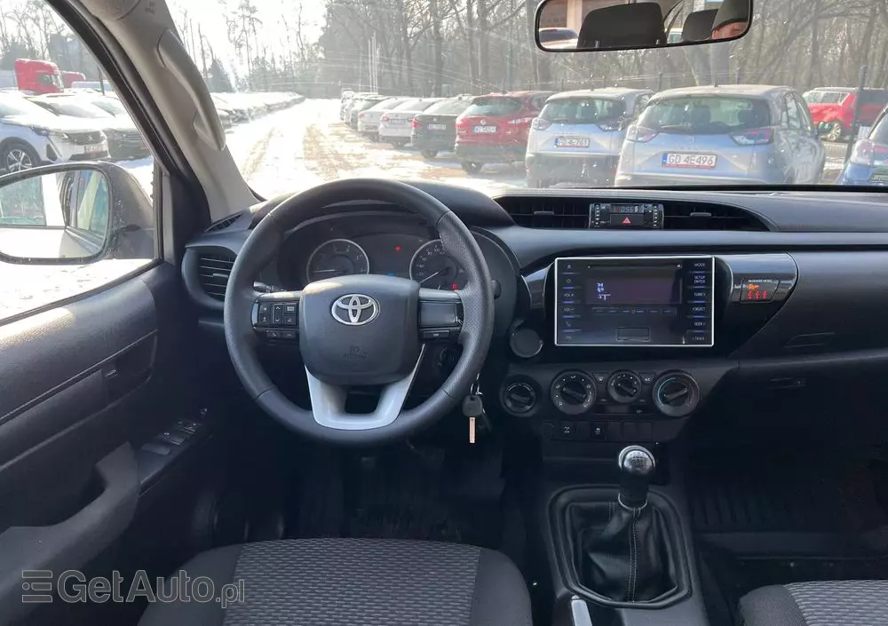 TOYOTA Hilux 2.4 D-4D Double Cab DLX 4x4